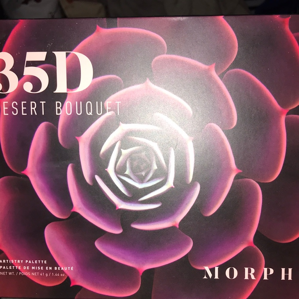 3D Morphe desert makeup pallete!! Brand New